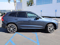 2024 Volvo XC60 Plus Dark Theme