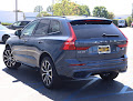 2024 Volvo XC60 Plus Dark Theme