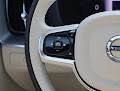 2025 Volvo XC60 Plug-In Hybrid Plus