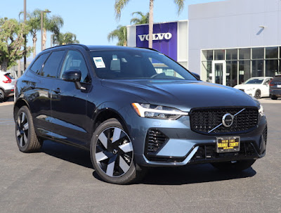 2025 Volvo XC60 Plug-In Hybrid