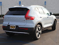 2025 Volvo XC40 Core Bright Theme