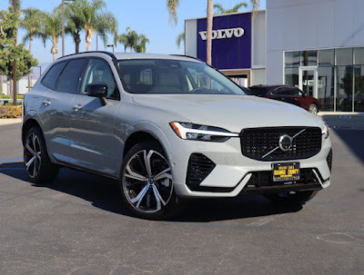 2025 Volvo XC60 Plug-In Hybrid