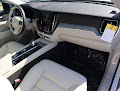 2025 Volvo XC60 Plug-In Hybrid Plus