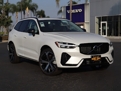 2025 Volvo XC60 Plug-In Hybrid