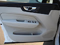 2025 Volvo XC60 Plug-In Hybrid Plus
