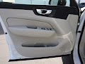 2025 Volvo XC60 Plug-In Hybrid Plus