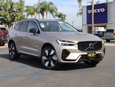2025 Volvo XC60 Plug-In Hybrid