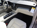 2025 Volvo XC60 Plug-In Hybrid Plus