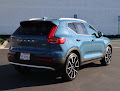 2024 Volvo XC40 Ultimate Bright Theme