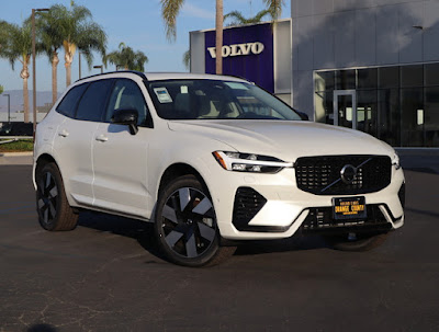 2025 Volvo XC60 Plug-In Hybrid