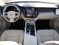 2025 Volvo XC60 Plug-In Hybrid Plus
