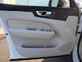 2025 Volvo XC60 Plug-In Hybrid Plus