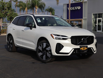 2025 Volvo XC60 Plug-In Hybrid