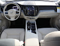 2025 Volvo XC60 Plug-In Hybrid Plus