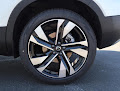 2025 Volvo XC40 Ultra Bright Theme