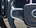 2025 Volvo XC40 Ultra Bright Theme