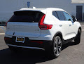 2025 Volvo XC40 Ultra Bright Theme