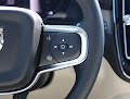 2025 Volvo XC40 Ultra Bright Theme