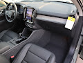 2025 Volvo XC40 Core Bright Theme