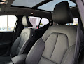 2024 Volvo XC40 Ultimate Bright Theme
