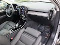 2024 Volvo XC40 Ultimate Bright Theme
