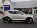 2024 Volvo XC40 Ultimate Bright Theme