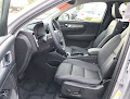 2024 Volvo XC40 Ultimate Bright Theme