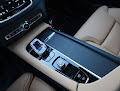 2024 Volvo XC90 Ultimate Bright Theme