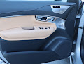 2024 Volvo XC90 Ultimate Bright Theme
