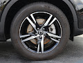 2025 Volvo XC40 Core Bright Theme