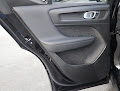 2025 Volvo XC40 Core Bright Theme