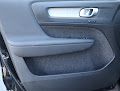 2025 Volvo XC40 Core Bright Theme