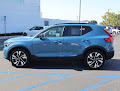 2023 Volvo XC40 Ultimate Dark Theme