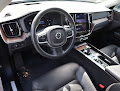 2022 Volvo XC60 B5 AWD Momentum