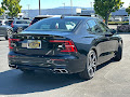 2022 Volvo S60 Recharge R-Design