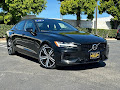 2022 Volvo S60 Recharge R-Design