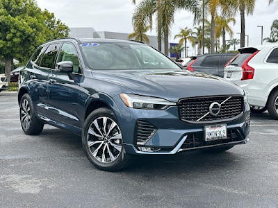 2025 Volvo XC60 B5
