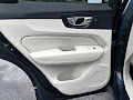 2025 Volvo XC60 B5