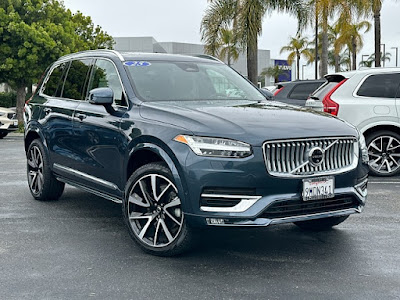 2025 Volvo XC90 B6