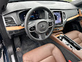 2025 Volvo XC90 B6