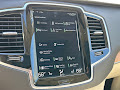 2022 Volvo XC90 Momentum