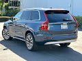2022 Volvo XC90 Momentum